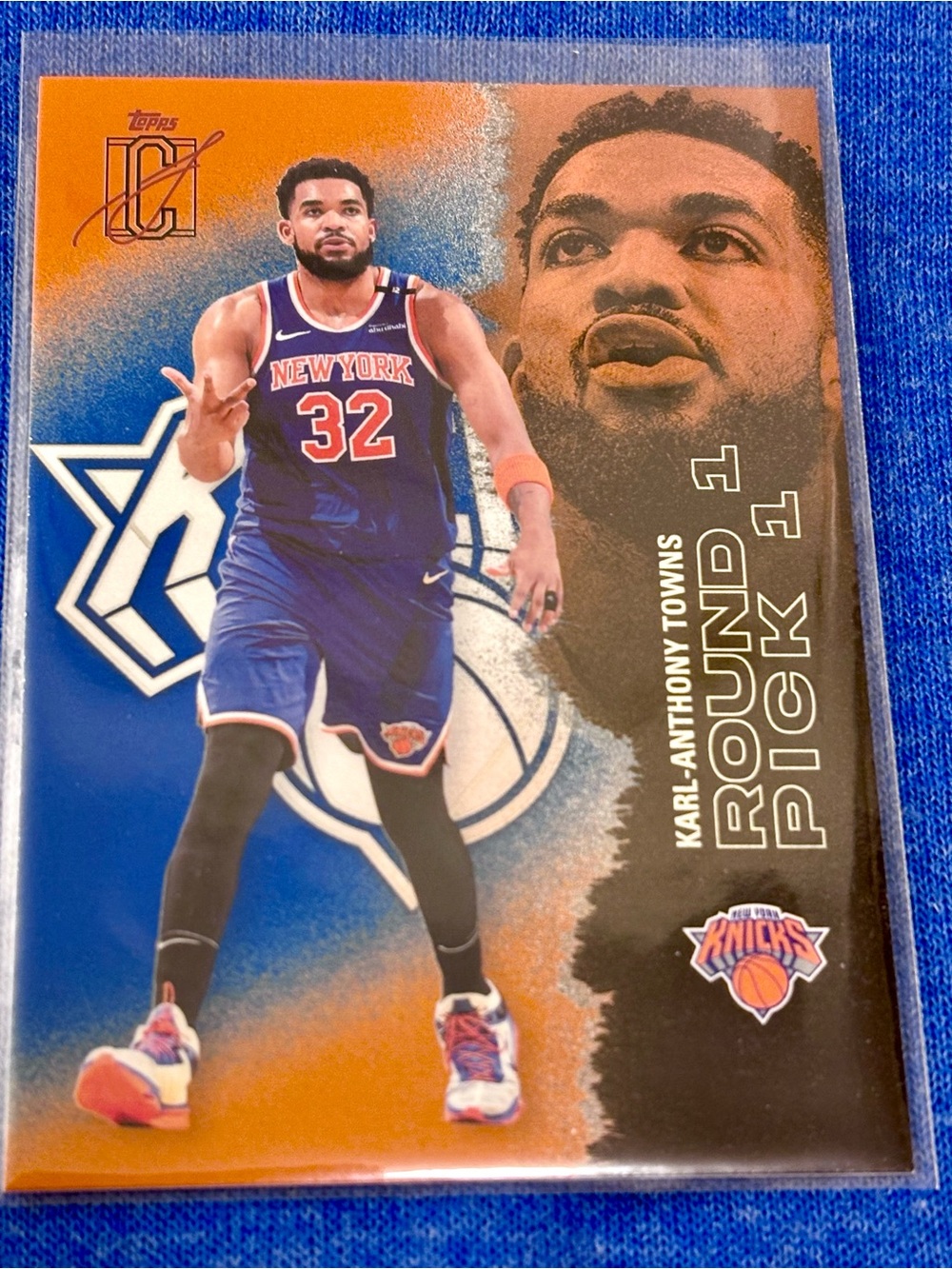 Karl-Anthony Towns  Topps  Signature Class Basketball Card Orange Color Match